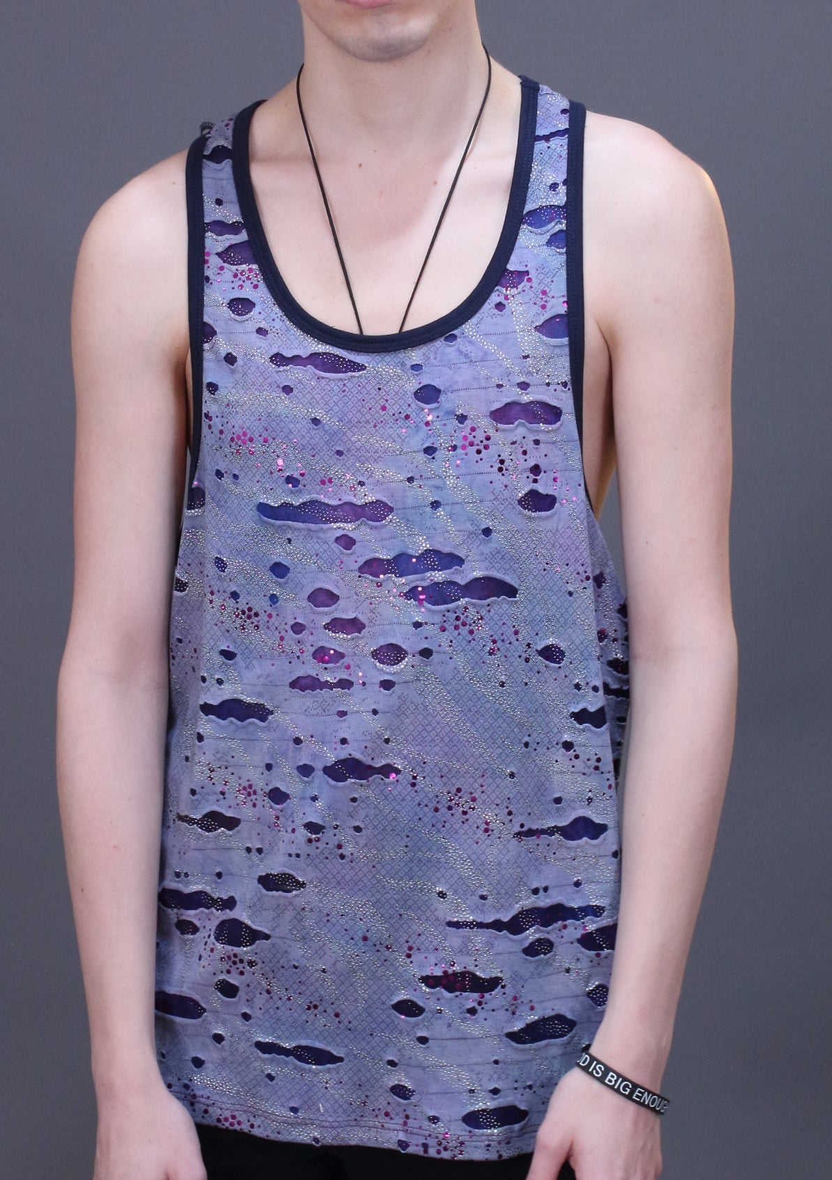Distressed tank by Mission